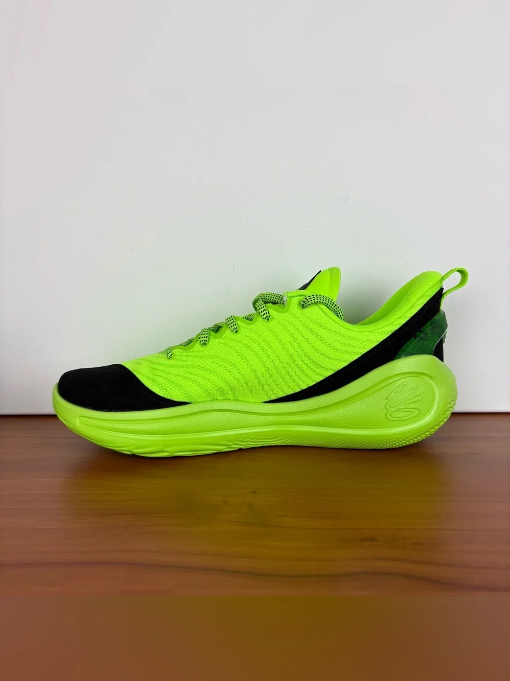 Under Armour Curry Flow 12 Extraterrestrial Basketball Shoes
